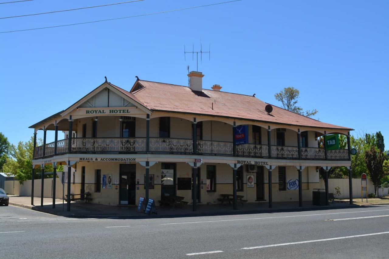 Royal Hotel Mandurama Exterior foto